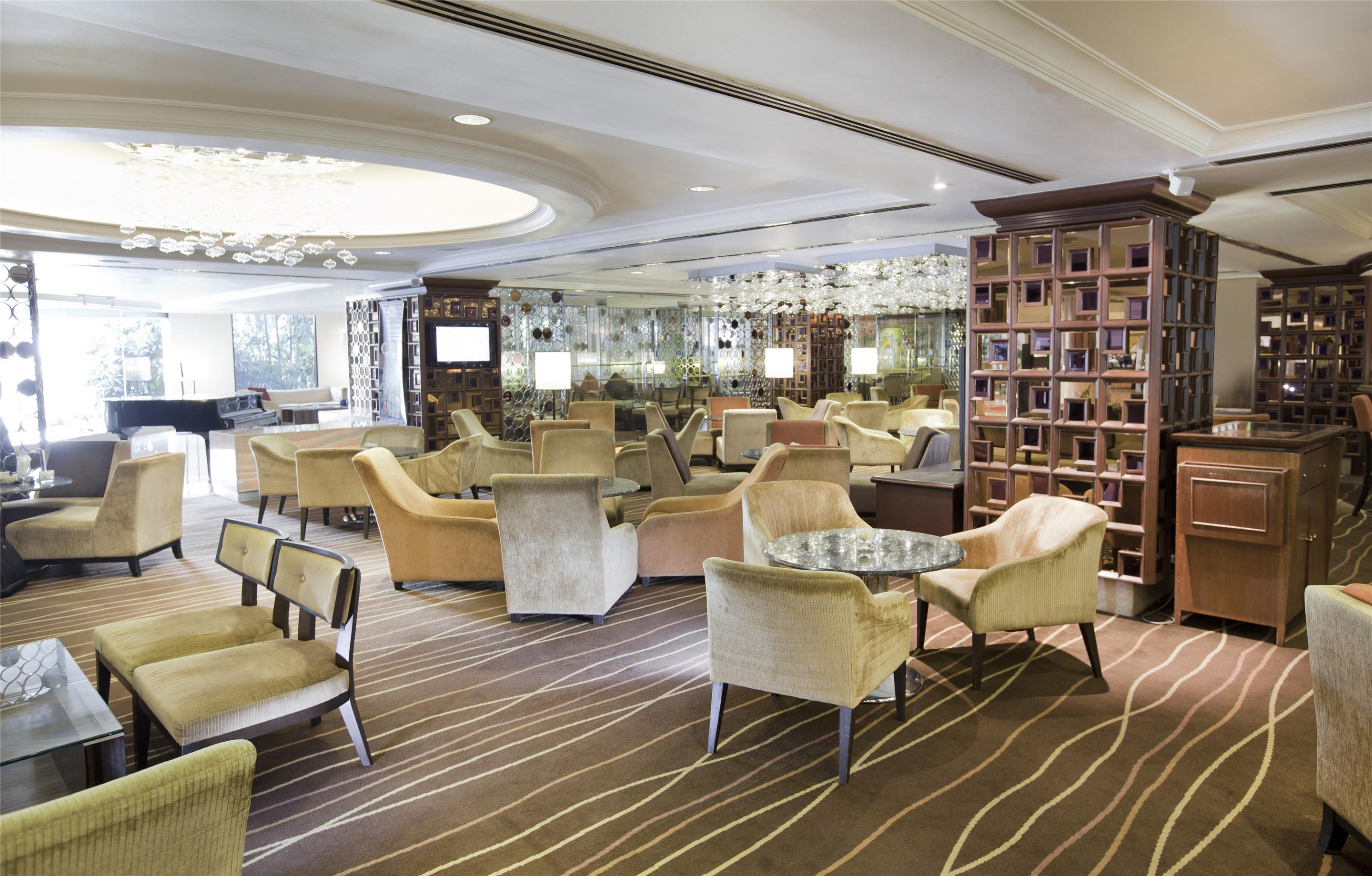 Dorsett Grand Subang Hotel Субанг Джая Екстериор снимка The lounge at the airport