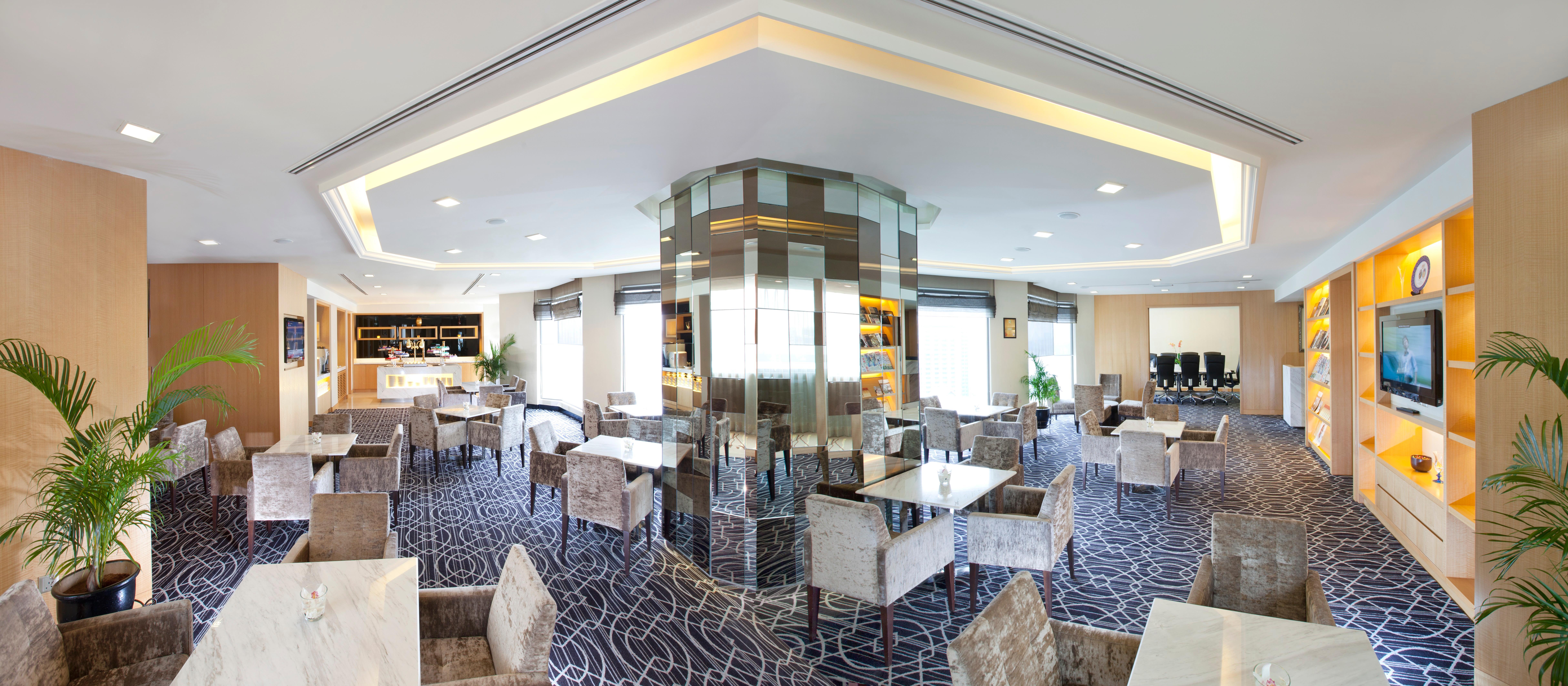 Dorsett Grand Subang Hotel Субанг Джая Екстериор снимка The lounge at the airport