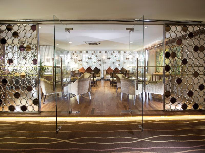 Dorsett Grand Subang Hotel Субанг Джая Екстериор снимка The restaurant