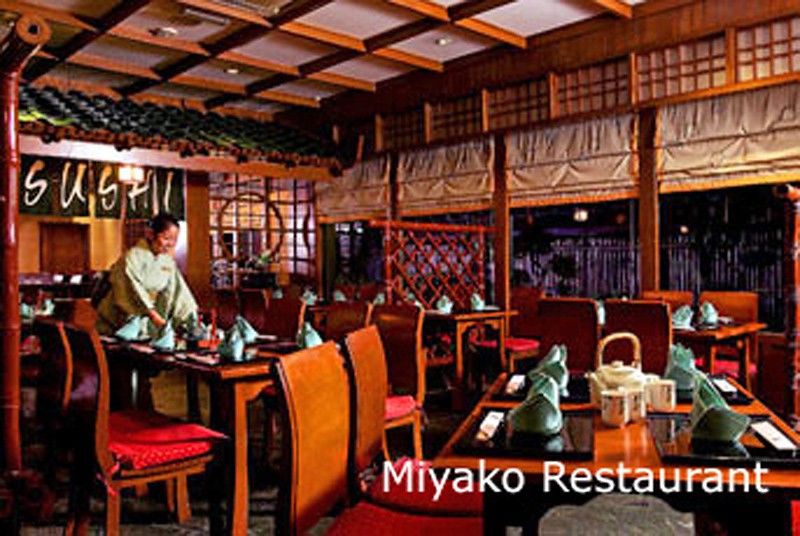 Dorsett Grand Subang Hotel Субанг Джая Ресторант снимка Miyako Restaurant