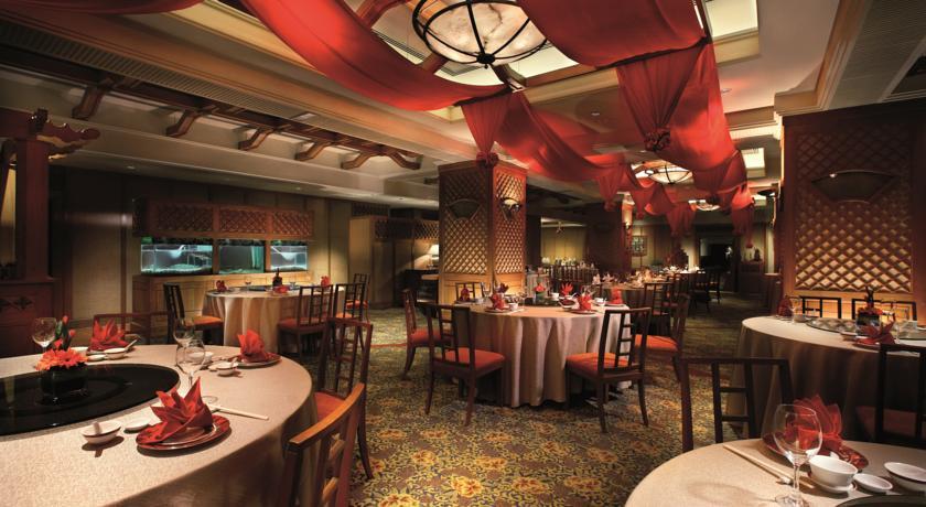 Dorsett Grand Subang Hotel Субанг Джая Екстериор снимка The interior of the restaurant
